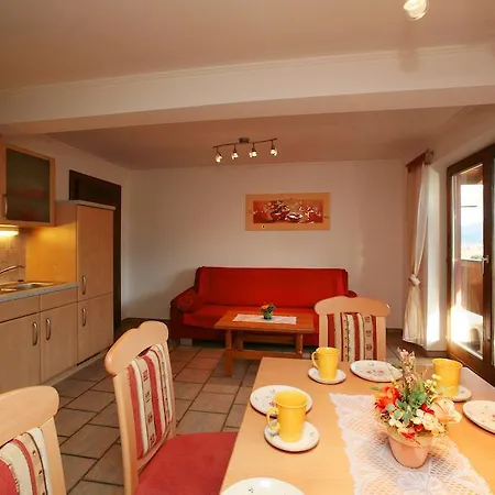 Apartment Perfeller